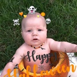 Meet your Posher, Roxanne